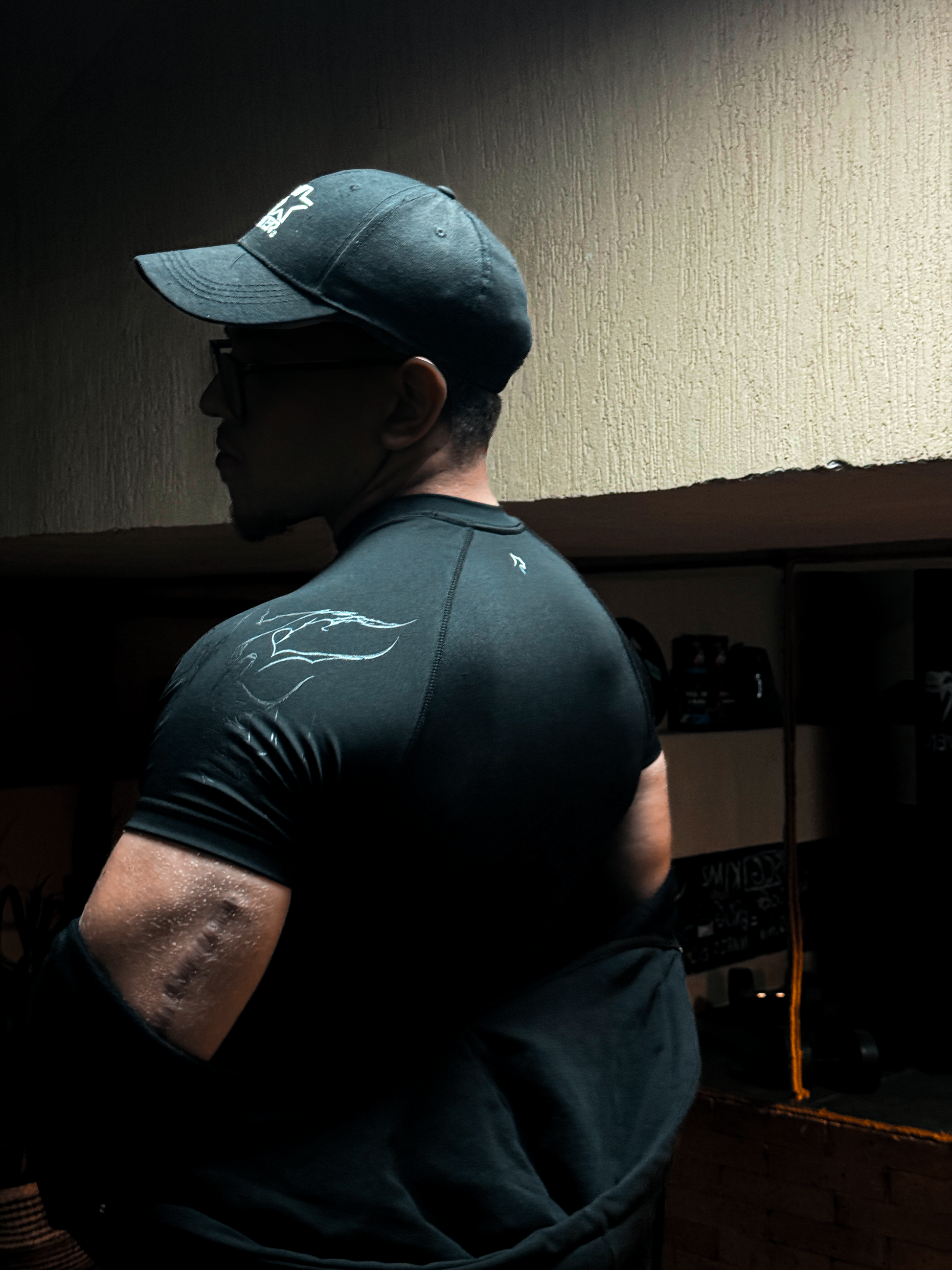 Reborn. Shortsleeve Compression [Black] Sphinx Fit 