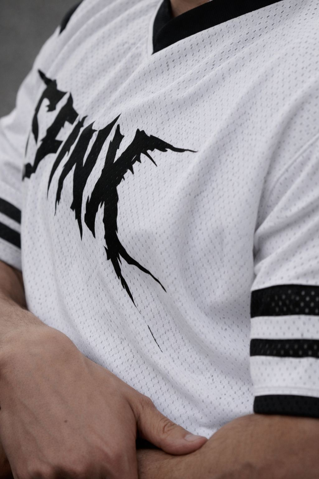 Corpse. Cropped Oversized Jersey - White Sphinx Fit 